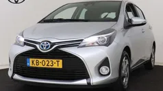 Gebruikt 2016 Toyota Yaris Hybrid Trend Hatchback | € 14.950 (Eerlijke prijs)