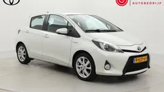 Gebruikt 2013 Toyota Yaris Hybrid Hatchback | € 12.999 (Eerlijke prijs)
