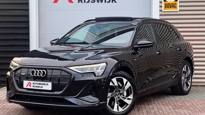 Occasion 2019 Audi e-tron S-Line SUV | € 19.950 (Goede deal)