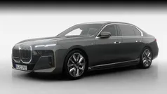 Gebruikt 2025 BMW i7 M Sport Sedan | € 145.137 (Eerlijke prijs)
