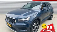 Blauw Gebruikt 2020 Volvo XC40 Inscription SUV | € 25.950 (Eerlijke prijs)