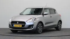 Grijs Gebruikt 2023 Suzuki Swift Style Hatchback | € 18.745 (Eerlijke prijs)