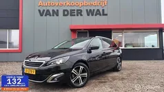 Zwart Gebruikt 2016 Peugeot 308 Premium Stationwagen | € 7.999 (Eerlijke prijs)