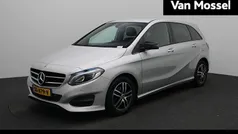 Grijs Gebruikt 2018 Mercedes B180 Ambition MPV | € 16.900 (Eerlijke prijs)