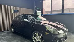 Zwart Gebruikt 2010 Alfa Romeo Giulietta Distinctive Hatchback | € 5.950 (Eerlijke prijs)