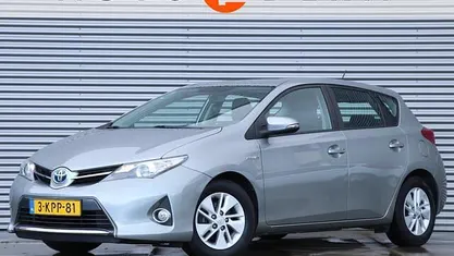 Gebruikt 2013 Toyota Auris Hatchback | € 7.950 (Eerlijke prijs)