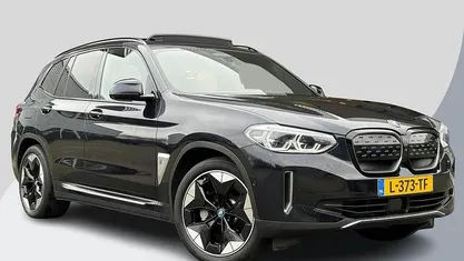 Zwart Gebruikt 2021 BMW iX3 Executive SUV | € 35.400 (Goede deal)