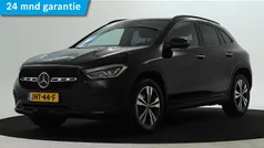 Zwart Gebruikt 2022 Mercedes GLA250 Night SUV | € 39.945 (Eerlijke prijs)