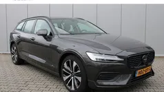 Gebruikt 2025 Volvo V60 Stationwagen | € 45.750 (Eerlijke prijs)