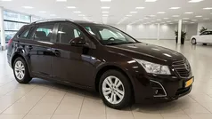 Bruin Gebruikt 2012 Chevrolet Cruze LTZ Stationwagen | € 2.400 (Goede deal)