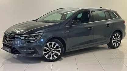 Grijs Gebruikt 2023 Renault Mégane GrandTour Techno Stationwagen | € 22.195 (Goede deal)