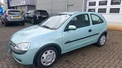Groen Gebruikt 2001 Opel Corsa Comfort Hatchback | € 1.550 (Eerlijke prijs)