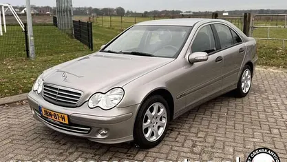 Occasion 2004 Mercedes C200 Sedan | € 3.950 (Eerlijke prijs)