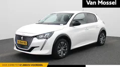Gebruikt 2022 Peugeot e-208 Active Hatchback | € 16.900 (Goede deal)