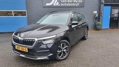 Zwart Gebruikt 2019 Skoda Kamiq Business Line SUV | € 23.499 (Eerlijke prijs)