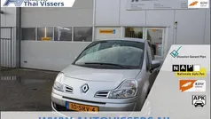 Grijs Gebruikt 2009 Renault Grand Modus MPV | € 5.450 (Eerlijke prijs)