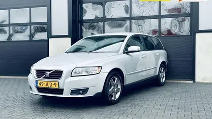 Occasion Volvo V50 109 PK (80 kW) 2009 Grijs (metallic) Stationwagen