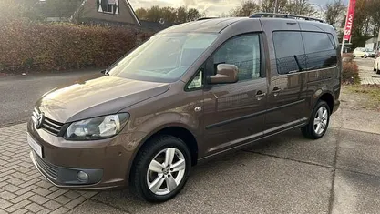 Bruin (metallic) Occasion 2013 VW Caddy Maxi MPV | € 12.950 (Eerlijke prijs)