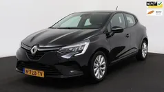 Gebruikt 2022 Renault Clio V Zen Hatchback | € 12.495 (Eerlijke prijs)