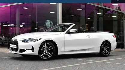 Wit Gebruikt 2023 BMW 420 Executive Cabriolet | € 45.950 (Super prijs)