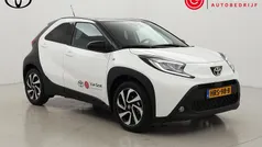 Wit Nieuw 2025 Toyota Aygo Pulse Hatchback | € 22.499 (Eerlijke prijs)