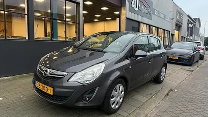 Occasion Opel Corsa Edition 86 PK (63 kW) 2012 Grijs (metallic) Hatchback