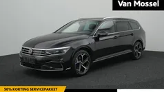 , metallic lak Gebruikt 2022 VW Passat Business Stationwagen | € 26.900 (Eerlijke prijs)