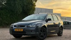 Grijs Gebruikt 2007 Ford Focus Titanium Stationwagen | € 495 (Eerlijke prijs)