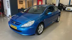 Blauw Gebruikt 2004 Peugeot 307 CC Cabriolet | € 2.749 (Eerlijke prijs)