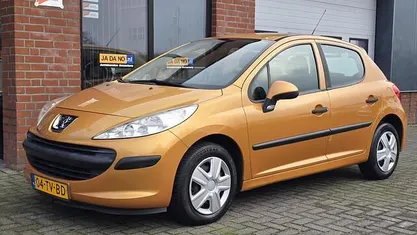 Occasion 2007 Peugeot 207 Hatchback | € 1.750 (Eerlijke prijs)