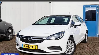 Occasion Opel Astra Business 105 PK (77 kW) 2019 Wit Hatchback