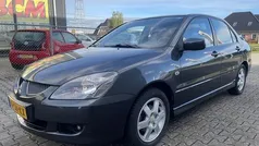 Grijs (metallic) Gebruikt 2006 Mitsubishi Lancer Sedan | € 2.499 (Super prijs)