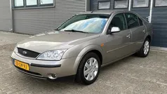 Grijs Gebruikt 2003 Ford Mondeo Collection Hatchback | € 1.799 (Eerlijke prijs)