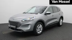 Gebruikt 2022 Ford Kuga Titanium SUV | € 23.845 (Eerlijke prijs)
