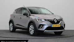 Grijs Gebruikt 2021 Renault Captur Intens SUV | € 17.940 (Eerlijke prijs)