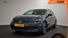Grijs Gebruikt 2021 VW Golf VIII Style Hatchback | € 23.490 (Eerlijke prijs)