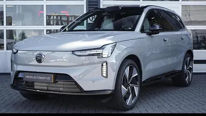 Occasion Volvo EX90 Performance 380 kW (517 PK) 2025 Grijs SUV