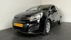 Zwart Gebruikt 2012 Kia Rio Comfort Hatchback | € 4.449 (Eerlijke prijs)