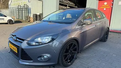 Occasion 2013 Ford Focus Titanium Hatchback | € 6.999 (Eerlijke prijs)