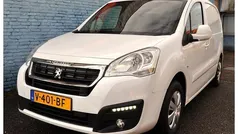 Wit Gebruikt 2017 Peugeot Partner MPV | € 3.850 (Eerlijke prijs)
