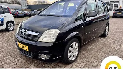 Zwart Gebruikt 2010 Opel Meriva Cosmo MPV | € 2.949 (Eerlijke prijs)