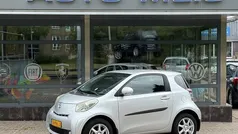 Grijs Gebruikt 2010 Toyota iQ Hatchback | € 3.495 (Eerlijke prijs)