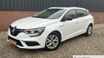 Wit Occasion 2020 Renault Mégane GrandTour LIMITED Stationwagen | € 11.995 (Goede deal)