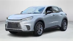 Gebruikt 2025 Lexus LBX SUV | € 35.950 (Goede deal)