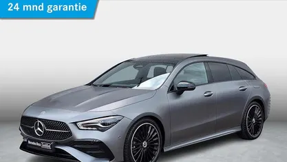 Occasion 2025 Mercedes CLA180 Shooting Brake AMG Stationwagen | € 43.950 (Eerlijke prijs)