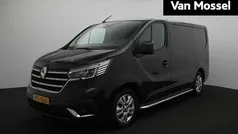 Zwart Gebruikt 2023 Renault Trafic Van | € 19.930 (Eerlijke prijs)