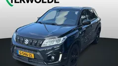 Zwart Gebruikt 2020 Suzuki Vitara SUV | € 20.845 (Goede deal)