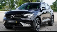 Zwart Gebruikt 2024 Volvo XC40 Plus SUV | € 46.995 (Eerlijke prijs)