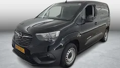 Zwart Gebruikt 2022 Opel Combo MPV | € 14.070 (Goede deal)