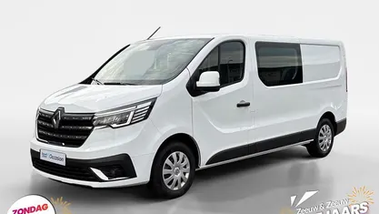 Blanc glacier (licht wit) Gebruikt 2024 Renault Trafic MPV | € 24.635 (Goede deal)